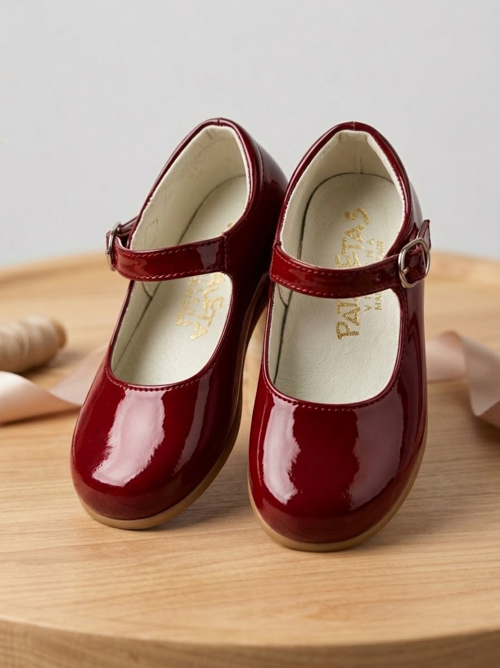 Baby Shoes-Glossy Red Patent Mary Jane New No Box. Made in Spain EU 19
